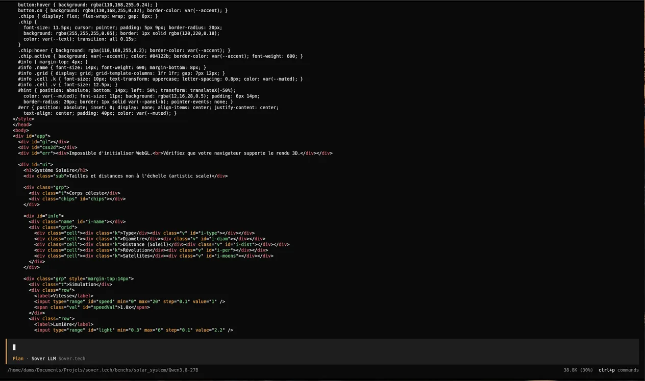Un assistant de code en terminal travaillant sur un fichier source, servi par le modèle local
